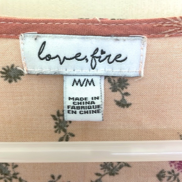 SUMMER SALE🔥🔥 Cute Bohemian Summer Peach Floral Dress Size Medium - Picture 6 of 7